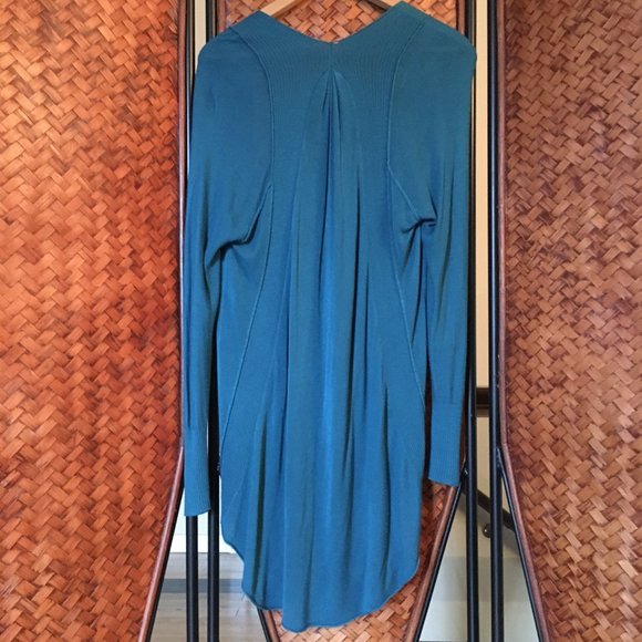 Peacock Blue Pleated Knit Open Waterfall Cardigan - Picture 2 of 15